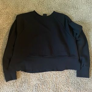 NWOT nike black crop crewneck